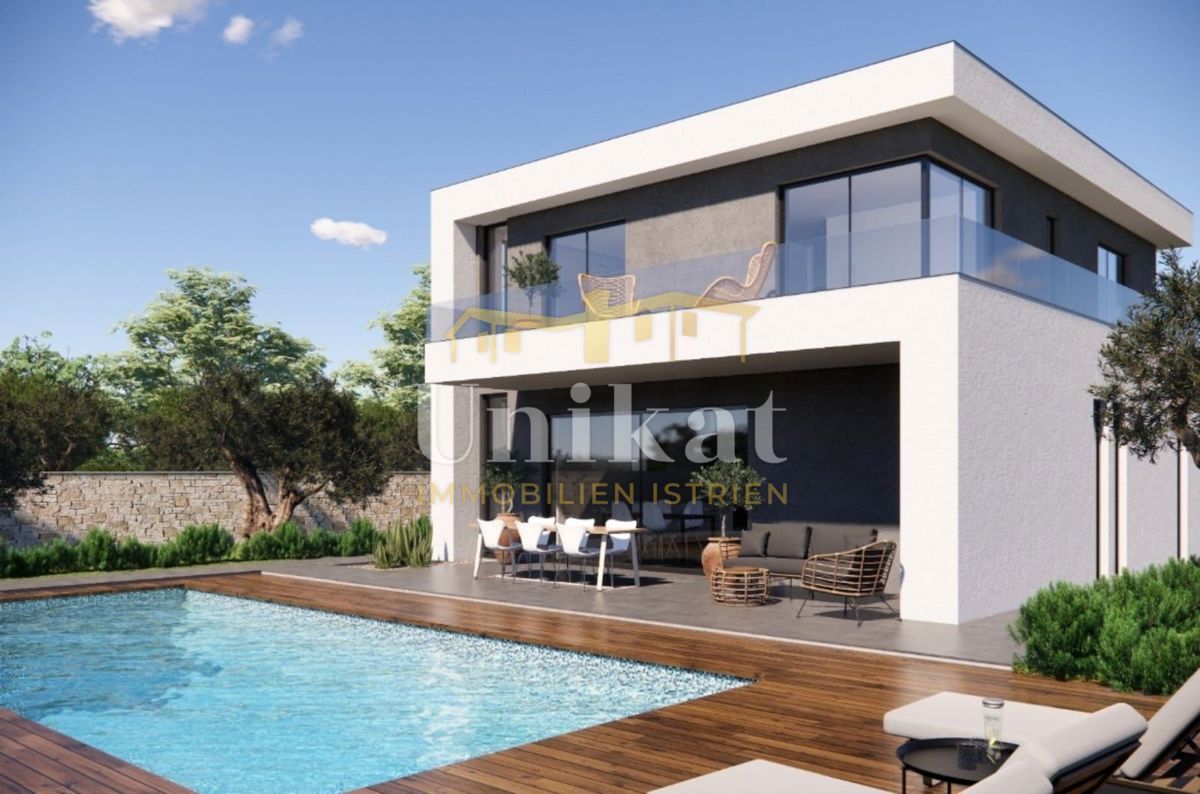 Hiša s bazenom 5 km od morja - novogradnja